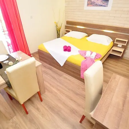 Studio Gradac 15282a Apartamento *
